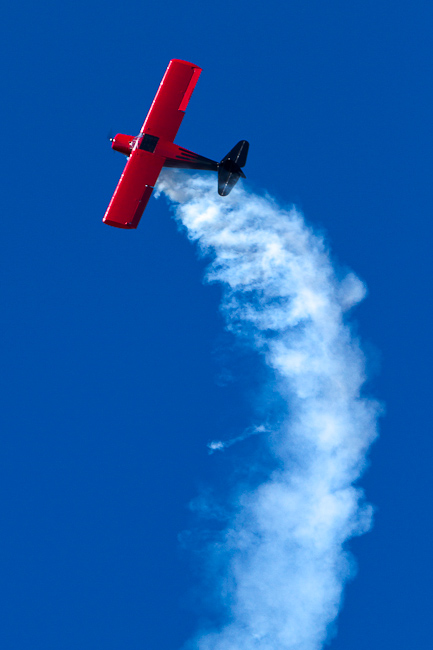 IMG_0390_screen.jpg - It turns out Hobie's a pretty good pilot... ;-)